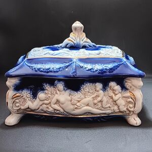 Vintage Italian white & cobalt blue jewelry trinket box. Hand painted